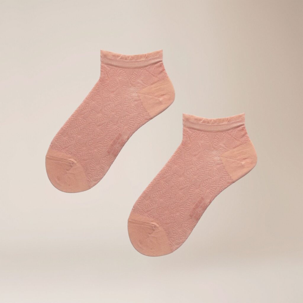 ALLOVER ESSENTIAL