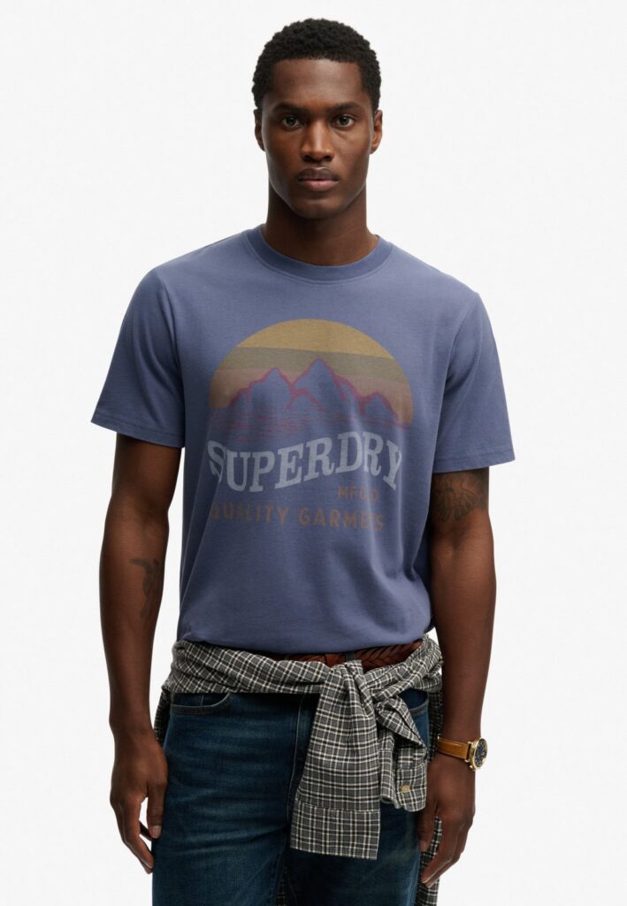 Outdoors Mountain T-Shirt in lockerer Passform