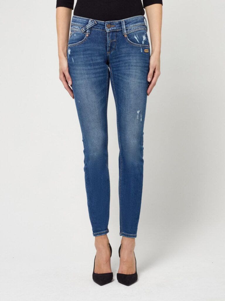 94NENA  - skinny fit